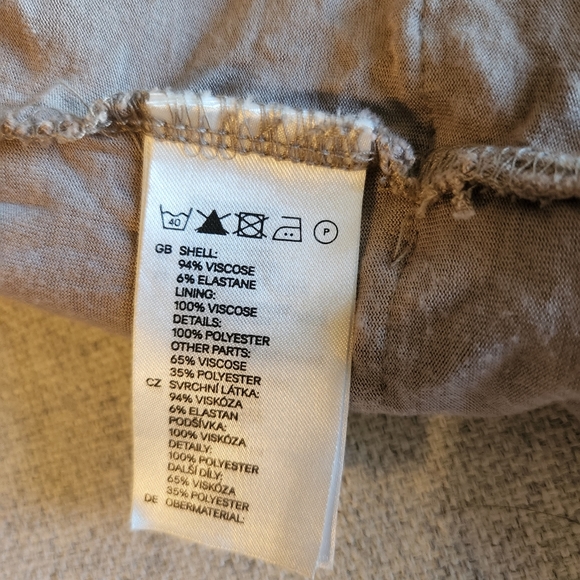 H&M cute midi dress size M - Picture 5 of 6